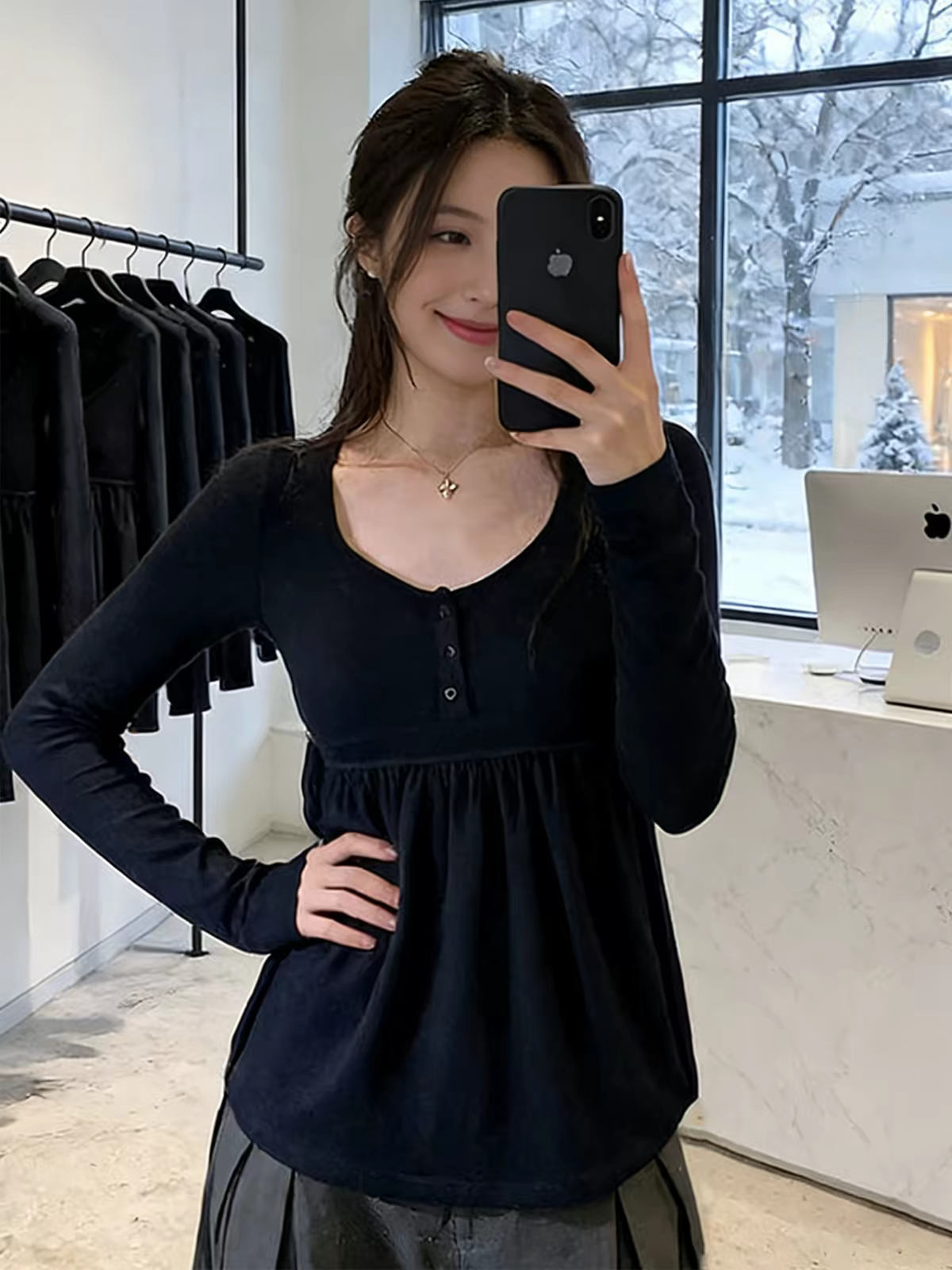 Korean Style Navy Button Long Sleeve Women's Top 2026 Winter New